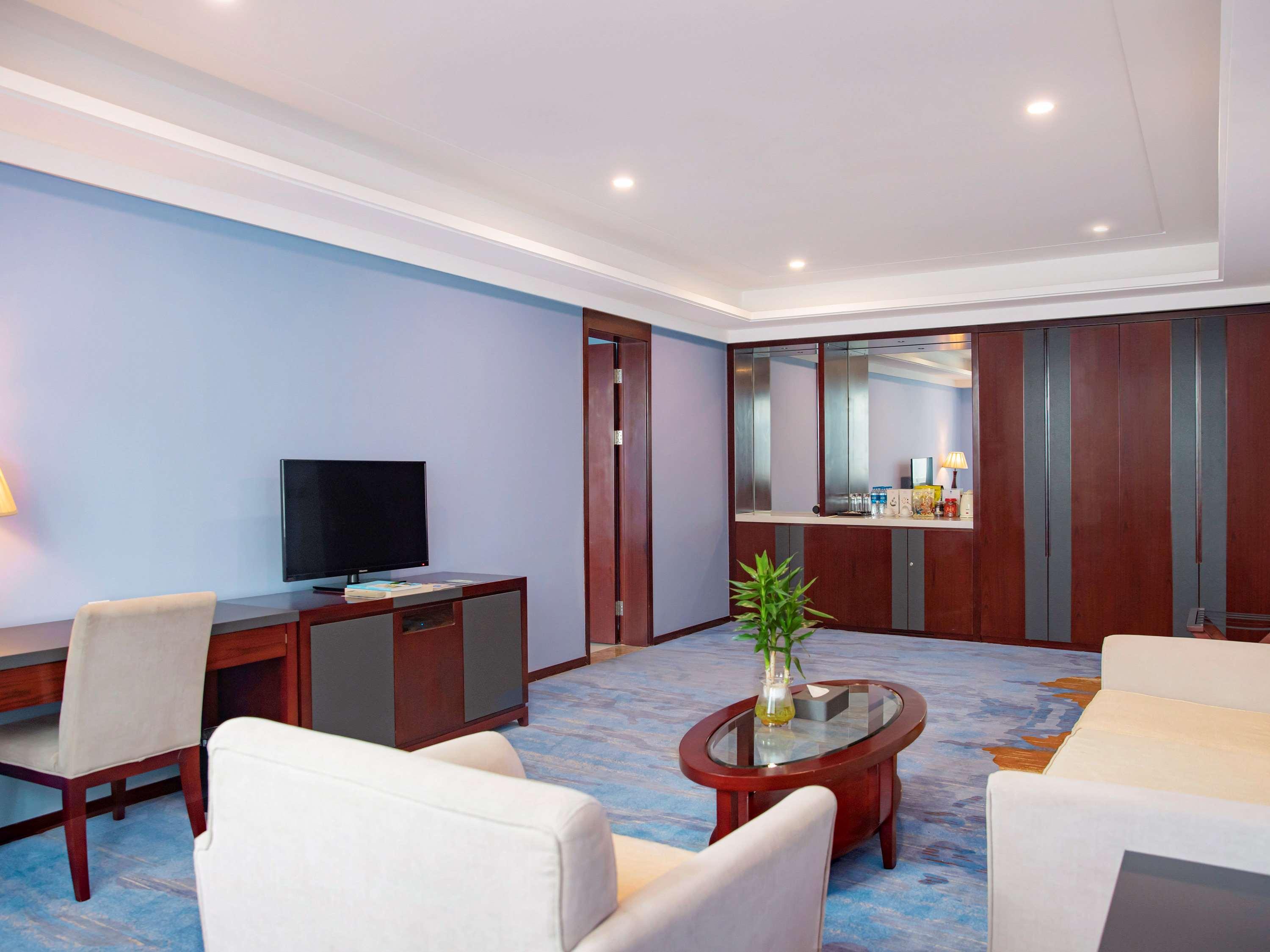 Novotel Guiyang Panjiang Luaran gambar